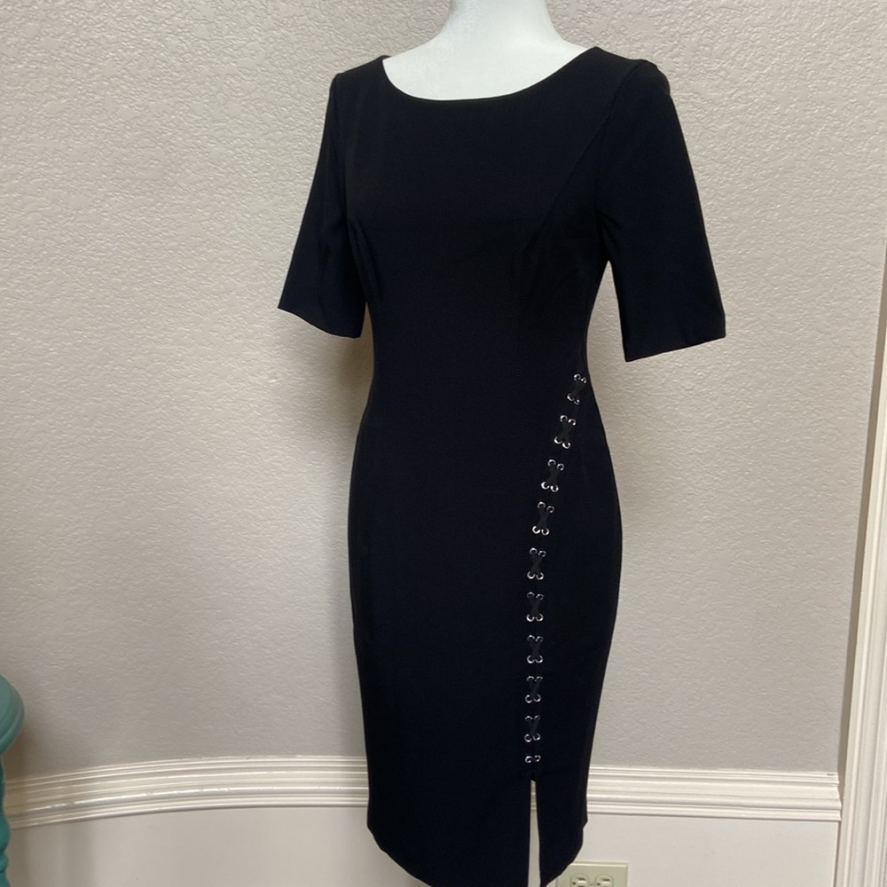 Sale! Gorgeous Black Silhouette Dress, size 4, White House Black Market. - Picture 2 of 14